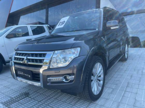 MITSUBISHI PAJERO FULL 3.2 HPE 4X4 16V TURBO INTERCOOLER DIESEL 4P AUTOMÁTICO